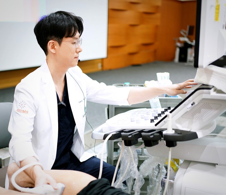 팔꿈치 바깥쪽 통증? 테니스 엘보 초음파