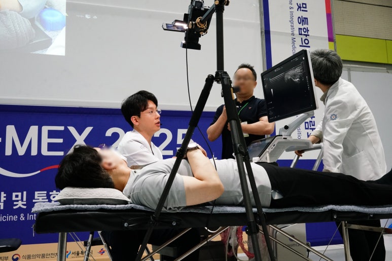 엄지손가락 건초염 드퀘르벵병 증후군 치료해도 반복된다면 <이것> 확인해봐야 [초음파 약침]